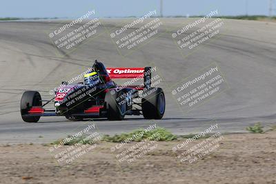 media/Apr-30-2022-CalClub SCCA (Sat) [[98b58ad398]]/Group 6/Race (Outside Grapevine)/